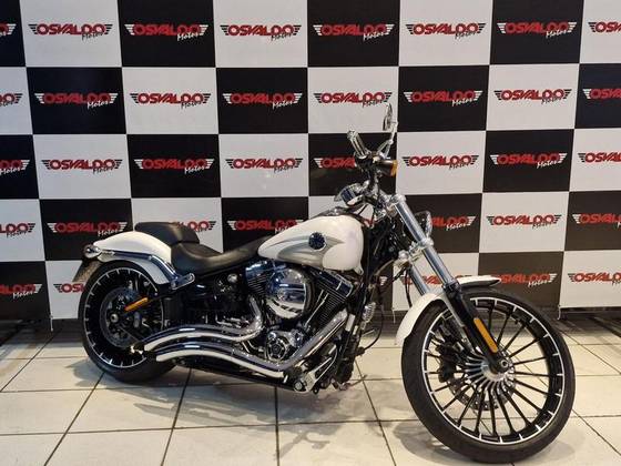 HARLEY-DAVIDSON SOFTAIL BREAKOUT 